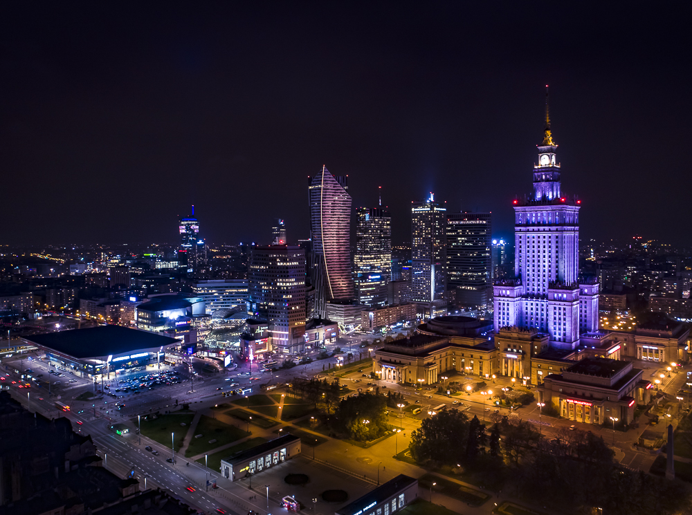 Zdjęcie „Centrum miasta nocą” Drone in Warsaw